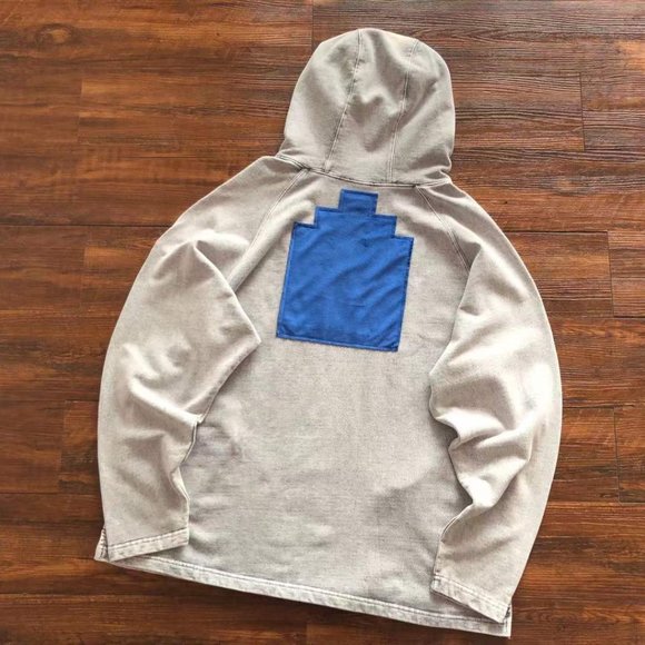 Cavermpt Silver Long Sleeve Sweatshirt Blue Geometric Print - Picture 14 of 16